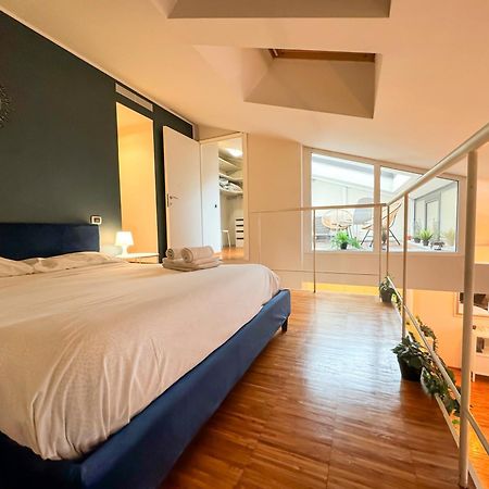 Navigli Design Apartment With Balcony ミラノ エクステリア 写真